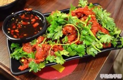 两个男生做酿酿酱酱酱，网红美食教程分享