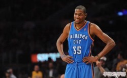 战争雷霆中：探索极速之巅，揭秘哪款飞机翱翔天际速度无双！