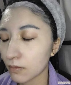 一面膜敷一边下边53分钟，用户称效果显著，肌肤明显改善，值得一试！
