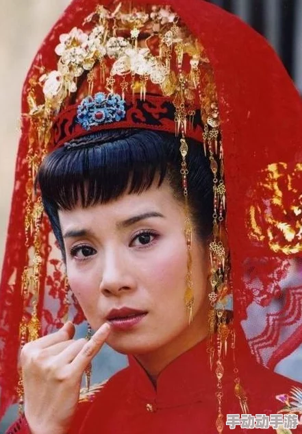 青青河边草免费西瓜，清新可口的夏日水果，让人流连忘返