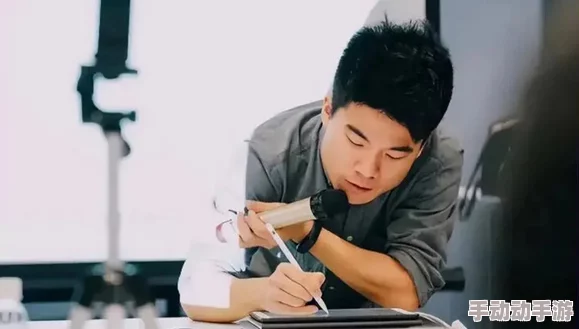 老校工玩的王琼老师是哪个班？热门词：调查、解密、真相、曝光