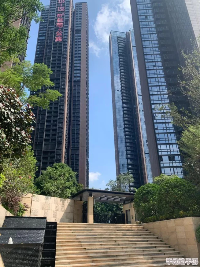 地铁危机求生：性价比之王——探寻最划算逃生武器