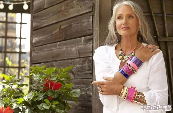 多毛老女人：如何在现代社会中找到自信与美丽的平衡，打破年龄和外貌的束缚