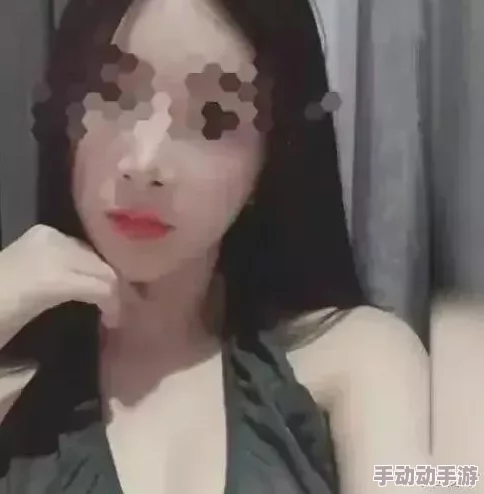 幻交videos乱叫娇小：网友称赞真实感强，性感画面令人流连忘返，成为新一代热门视频推荐！