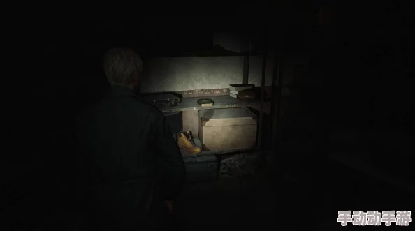 《寂静岭2:重制版》手电筒获取攻略与探索技巧,助你黑暗世界不迷路 《寂静岭2:重制版》手电筒获取攻略与探索技巧,助你黑暗世界不迷路