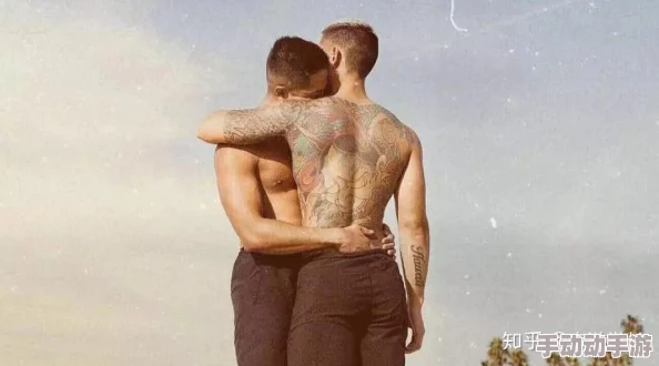 男同教练与Gay学员互相吸引，燃起爱火共享美好时光