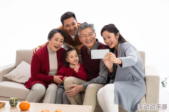 父母儿女合家欢乐的秘密:情感纽带与相互理解的重要性 父母儿女合家欢乐的秘密:情感纽带与相互理解的重要性