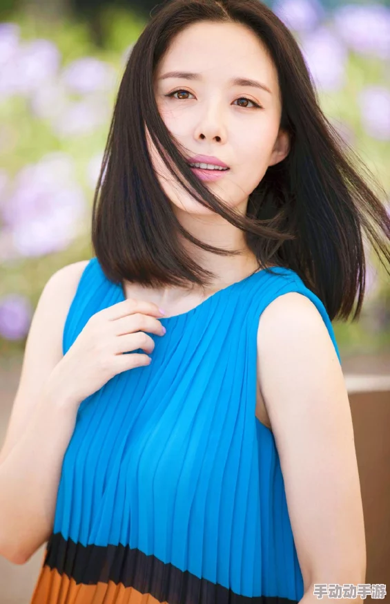探索DNF夏日装扮系列：性价比之选与颜值巅峰，哪款套装最让你心动？