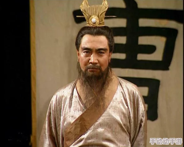 探秘如鸢杨修：古代密探身份与超凡职业属性全览解析