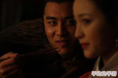 潘金莲双乳晃动干柴烈火，展现了她内心深处的渴望与激情交织的复杂情感