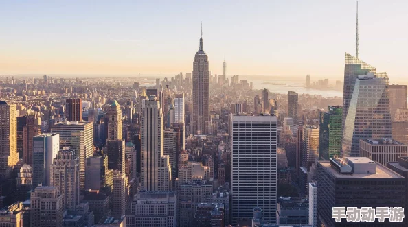 探索城市天际线的绝美瞬间：哪座都市的夜景能触动你的心灵深处？