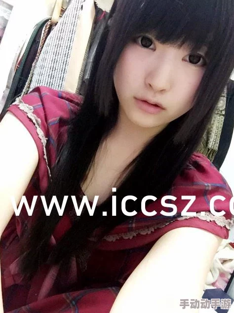 51吃瓜网爆料黑料:真相令人震惊,背后故事引发热议与反思 51吃瓜网爆料黑料:真相令人震惊,背后故事引发热议与反思