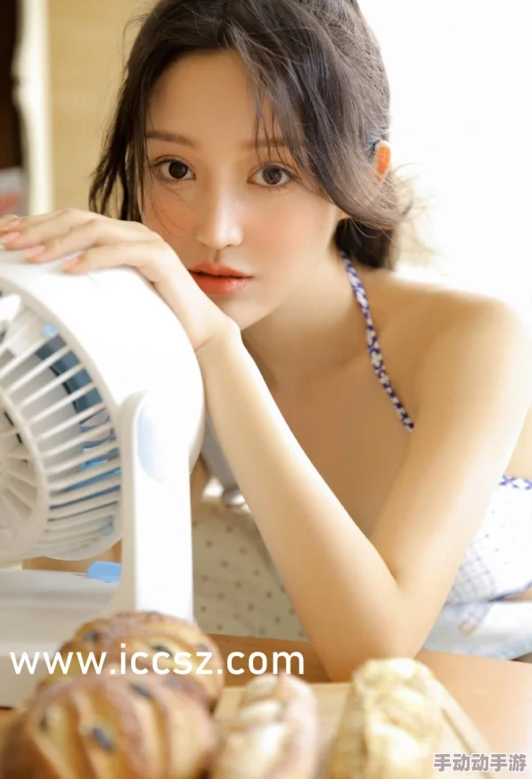 柚子猫yuzuKitty的情人节：网友热评“萌化了！这个情人节再也不孤单”