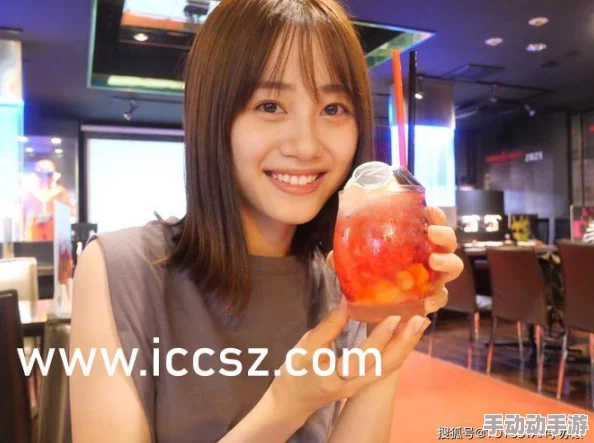 沈娜娜苏清歌作品天娱传媒医生端：分析这部作品在医疗行业中的影响力与艺术表现手法的结合，展现其独特魅力与深刻内涵