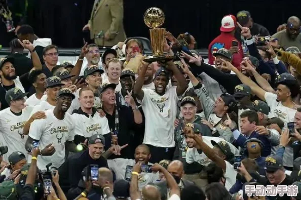 男生将坤坤赛季女生的定眼里,网友评论:这标题真有意思,感觉在暗示什么呢?期待更多精彩内容! 男生将坤坤赛季女生的定眼里,网友评论:这标题真有意思,感觉在暗示什么呢?期待更多精彩内容!