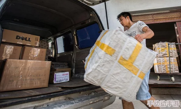 真空下楼取快递被c嗯啊，网友：这是什么神操作？难道快递也能在真空中飞吗？太搞笑了！