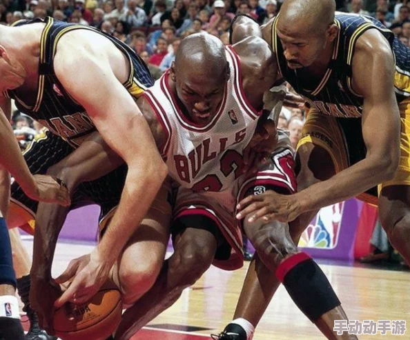 “校园1v2或1v3年下：探讨在大规模团队中个人角色的重要性与挑战”