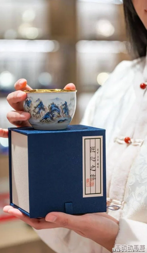 探索归龙潮珍闻：杯中留香的独特玩法与深度文化体验指南