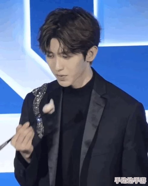 男生把坤坤放进女生的坤坤里,这背后隐藏着怎样的故事与情感? 男生把坤坤放进女生的坤坤里,这背后隐藏着怎样的故事与情感?