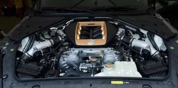 欧产 日产 国产精品VR:深入理解虚拟现实技术在欧洲与日本市场的应用与发展趋势 欧产 日产 国产精品VR:深入理解虚拟现实技术在欧洲与日本市场的应用与发展趋势