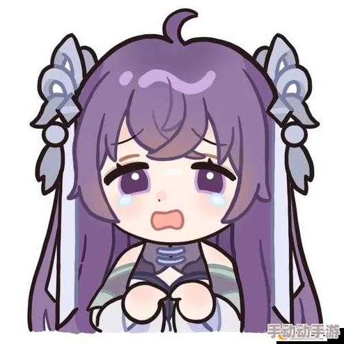 西施流眼泪翻白眼咬铁球的表情，展现了她无奈与坚定的情感冲突，令人心碎的美丽瞬间