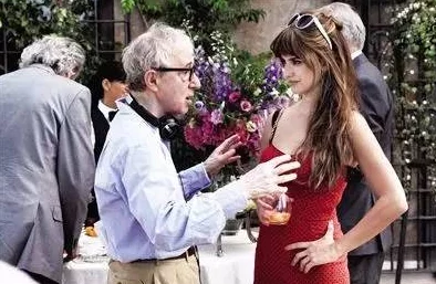 美人巨大的荫蒂BBWBill，展现独特魅力与热情，带你进入一个奇妙的世界！