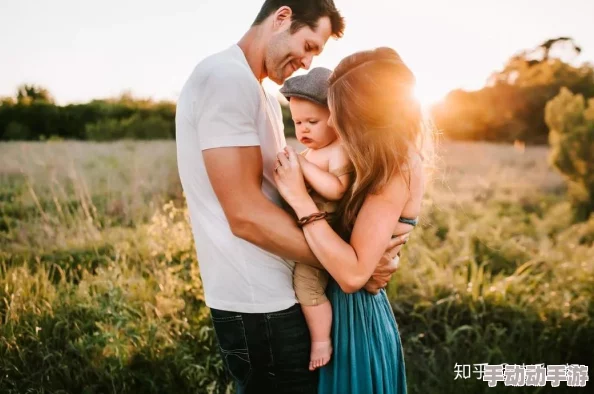 胡秀英为孩子借钱是第几集出现的？理解这一情节对剧情发展的影响与意义