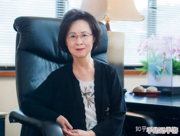 父母儿女大联欢吕红刘海怀孕：家庭聚会中的意外惊喜与温馨时刻