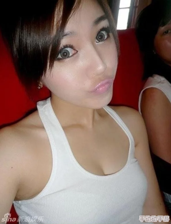 老师扒开胸罩让我吃奶头,这种行为真是太不妥了,教育应该是尊重和关爱的,而不是这样的侵犯! 老师扒开胸罩让我吃奶头,这种行为真是太不妥了,教育应该是尊重和关爱的,而不是这样的侵犯!