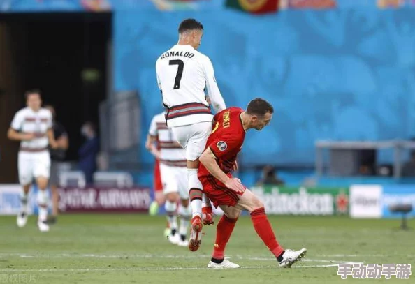 展望足坛未来：C罗的竞技状态与影响力深度剖析，持续闪耀还是引领变革？