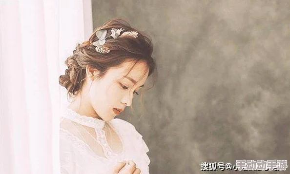 美丽的肖韵云和小健的小说：爱的奇迹与青春的蜕变之旅