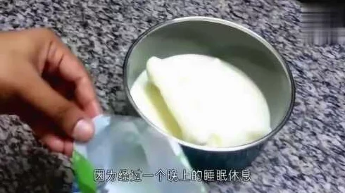 绑起来往屁股眼灌肠用牛奶,胆大妄为者必自食其果 绑起来往屁股眼灌肠用牛奶,胆大妄为者必自食其果