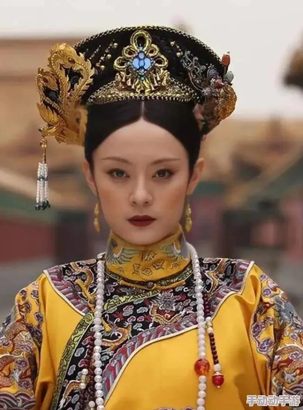 解锁宫廷智慧：以敏锐眼神助熹妃重返紫禁城，携手嬛嬛巧妙过难关回宫之路