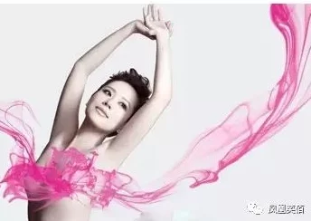 神里绫华裸-体-被 吸-乳-A-V,展现了女性的自信与魅力,让人感受到美的多样性与力量 神里绫华裸-体-被 吸-乳-A-V,展现了女性的自信与魅力,让人感受到美的多样性与力量