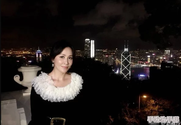 狠狠狠色7777综合久夜色撩人,锦上添花,更胜一筹 狠狠狠色7777综合久夜色撩人,锦上添花,更胜一筹