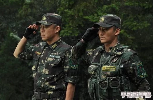 男男被特种兵们的合不拢:网友热议,情节紧凑引人入胜,角色塑造深刻令人难忘 男男被特种兵们的合不拢:网友热议,情节紧凑引人入胜,角色塑造深刻令人难忘