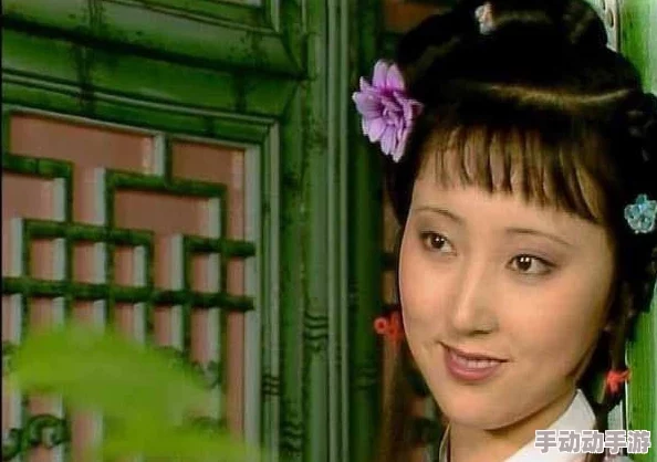 胸前两个球球不过没有马赛，如日中天，风华绝代