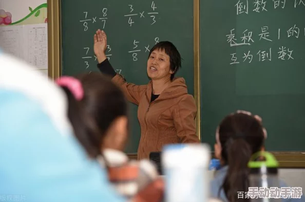 老师的教育方式令人困惑：＂老师没戴套子c了我一天视频＂背后的伦理考量与社会反思