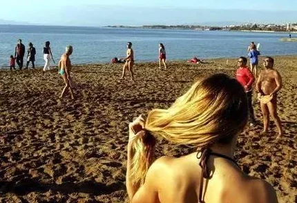 白嫩嫩的-裸-体-BBwBBW，宛如天上人间，令人心驰神往的绝美风景