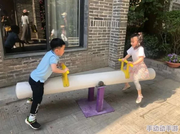 床上开火箭,滑滑梯,跷跷板，快乐童年尽在其中，享受无限乐趣和创意游戏时光