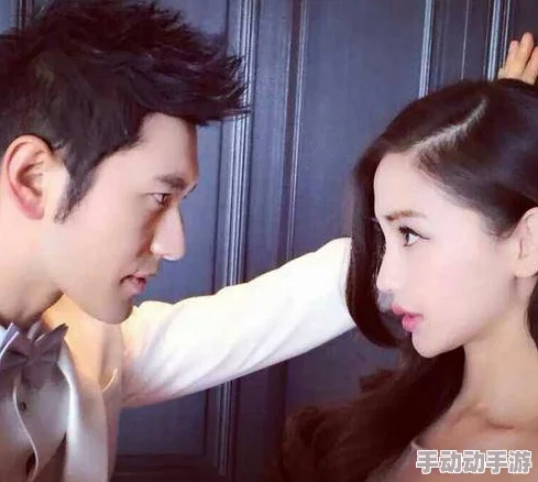 17吃瓜网官网反差婊，近日因一则关于明星绯闻的报道引发网友热议，成为社交媒体上的热门话题