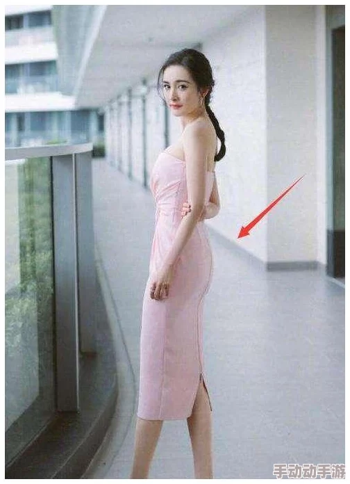 炕头淑芬翘起大白屁股视频,风华绝代引人瞩目,令人叹为观止的视觉盛宴 炕头淑芬翘起大白屁股视频,风华绝代引人瞩目,令人叹为观止的视觉盛宴