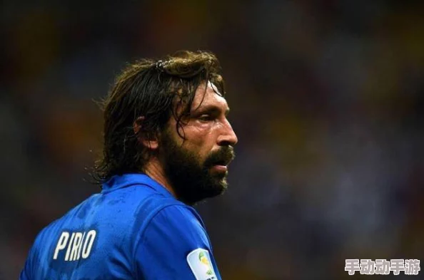 皮尔洛&内德维德传奇再现，《实况足球》燃情启幕巨星联动赛季庆典！