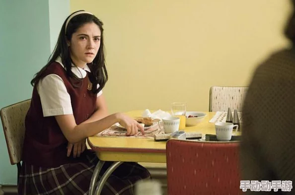 地铁逃生游戏：高清与流畅画质对比，哪款更助你精准逃脱？