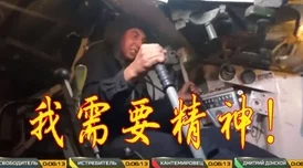 探寻《战争雷霆》地勤大爷身影:揭秘特定地图中的后勤守护者秘境 探寻《战争雷霆》地勤大爷身影:揭秘特定地图中的后勤守护者秘境