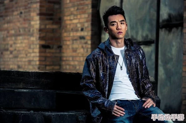 五一庆典大比拼：光环VS地下城勇士（DNF），哪款节日装扮更夺人眼球？