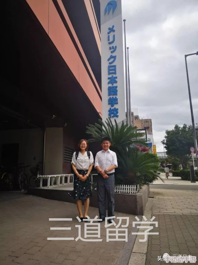 地铁逃生五图全攻略:揭秘隐藏黑门具体位置与逃脱策略 地铁逃生五图全攻略:揭秘隐藏黑门具体位置与逃脱策略