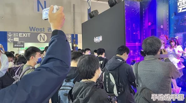 《白荆回廊》言雀角色全貌：独特魅力与技能深度剖析，解锁未知故事篇章