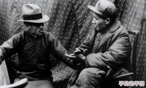 《和平精英》实战攻略：掌握高效汽车驾驶技巧，驰骋战场无惧追兵