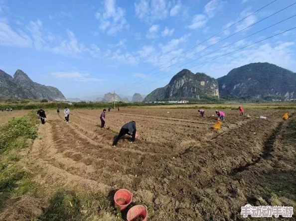 创意迷你世界：从零开始掌握木锄头制作技艺，打造个性化农耕工具全攻略